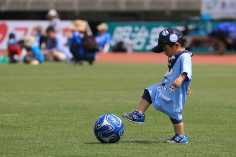 【雨天のため中止となりました】選手参加予定! サッカースクール特別無料体験会!