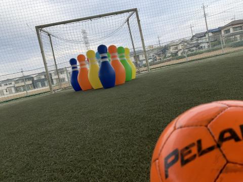 サッカーボウリングチャレンジ!
