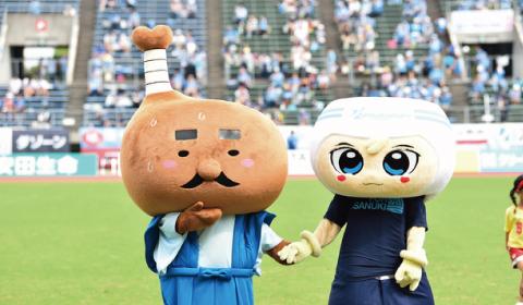 とり奉行骨付じゅうじゅう来場!