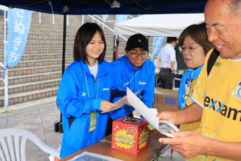 さぬき市の特産品・オリジナルキーホルダーが当たる抽選会